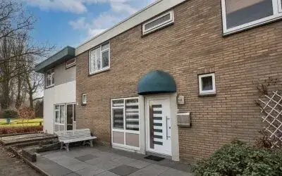 Tussenwoning te koop: Mozartlaan 123, De Noork Hengelo