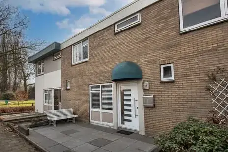 Tussenwoning te koop: Mozartlaan 123, De Noork Hengelo