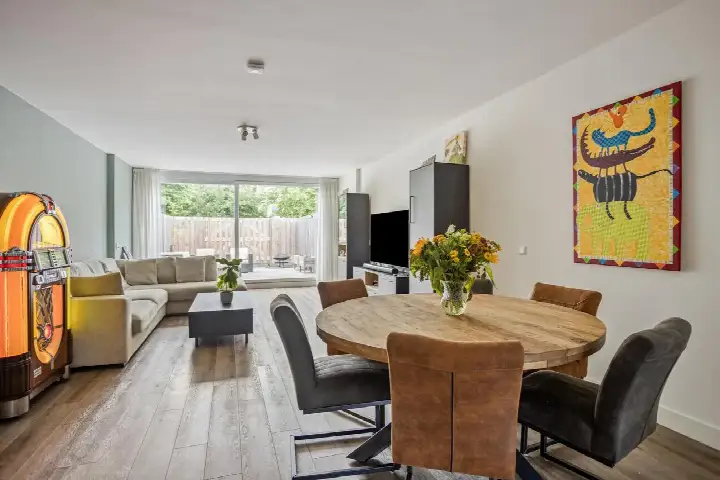 Tussenwoning te koop: Mozartrode 7, Rodenbuurt midden Zoetermeer