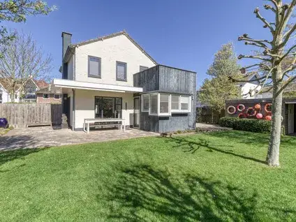 Vrijstaande woning te koop: Mr. P.C. Hennequinlaan 19, Cadzand-Bad Cadzand