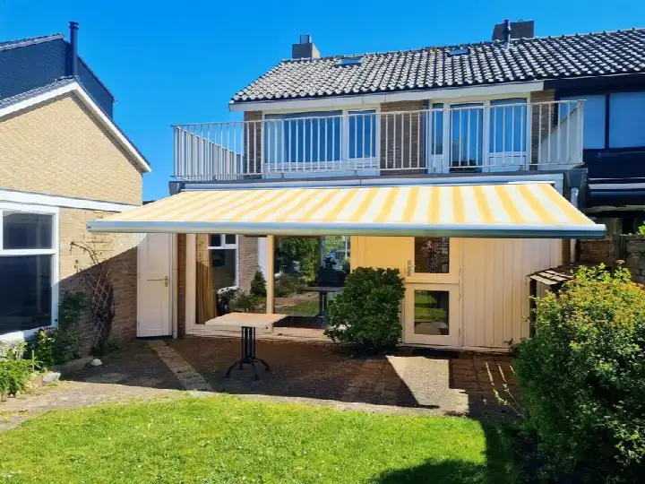Tussenwoning te huur: Mr Troelstrastraat 131, Brederode- Gerkestraat e.o. Zandvoort