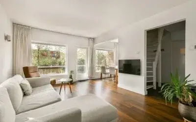 Apartment for sale: Mr. G. Groen van Prinstererlaan 43, Kruiskerkbuurt Amstelveen