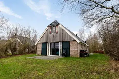 Vrijstaande woning te koop: Mr. J.B. Kanweg 3-300, Verspreide huizen Witteveen Witteveen