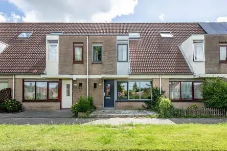 Tussenwoning te koop: Muiderbos 51, Hoofddorp Overbos Noord Hoofddorp