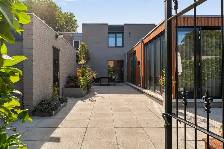 Tussenwoning te koop: Muiderslotstraat 6, Elsweide Arnhem