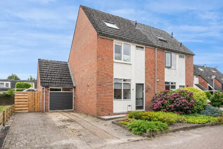 Hoekwoning te koop: Multatuliweg 41, Muntendam-west Muntendam