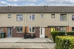 Terraced house for sale: Multatuliweg 53, Literatuurwijk Noordoost Almere