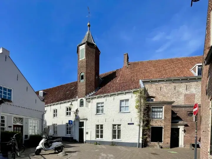 Room for rent: Muurhuizen, Nieuwstraat e.o. Amersfoort
