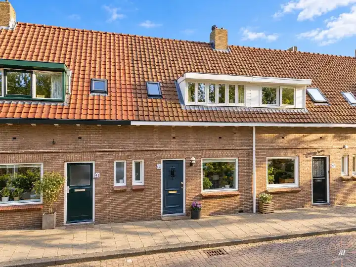 Terraced house for sale: Muyskenweg 43, Elinkwijk en omgeving Utrecht