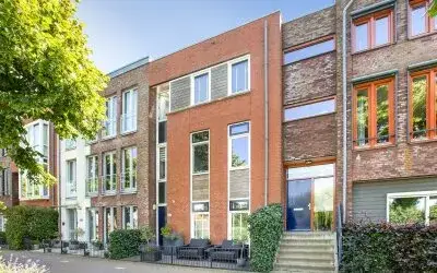Tussenwoning te koop: Nabuccosingel 167, Nieuw-Vennep Getsewoud Noord Nieuw-Vennep