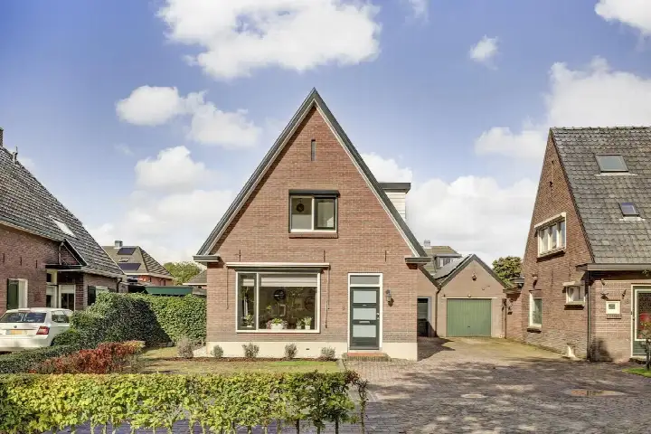 Vrijstaande woning te koop: Nachtegaalstraat 8, Eefde Eefde