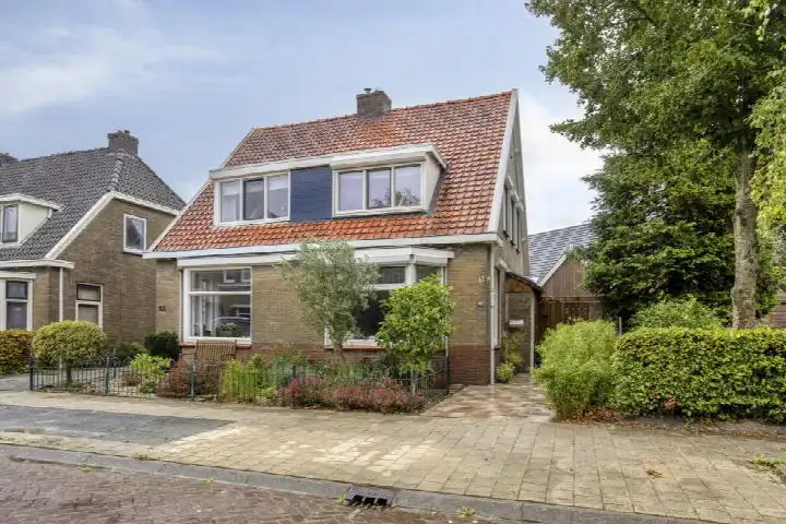 Semi-detached for sale: Narcisstraat 55, De Dorpen Assen
