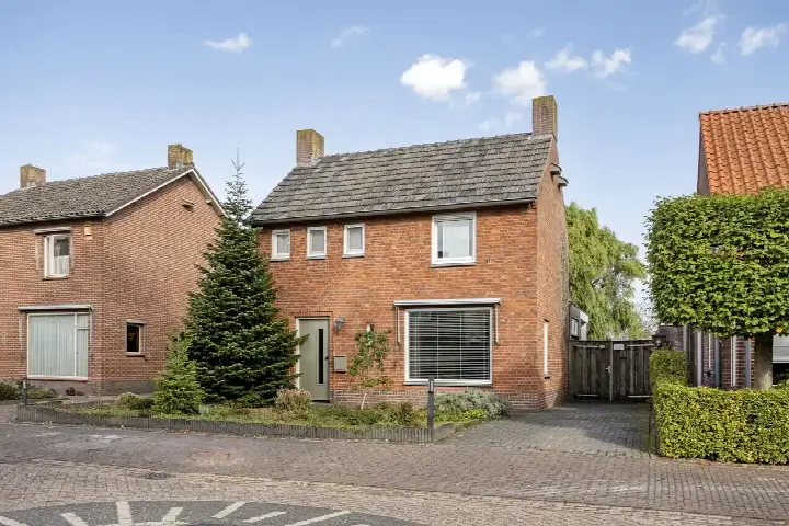 Vrijstaande woning te koop: Neereindseweg 33, Oostelbeers Oost West En Middelbeers