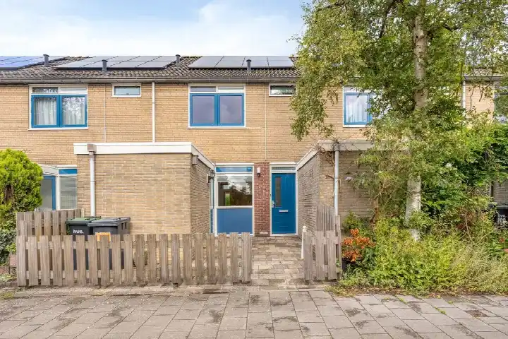 Tussenwoning te koop: Neptunuslaan 202, Zuiderham Krommenie
