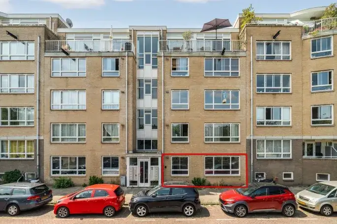 Appartement te koop: Nicolaas Beetsplantsoen 2, Borgerbuurt Amsterdam
