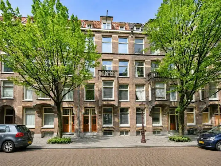 Appartement te koop: Nicolaas Maesstraat 86H, Hondecoeterbuurt Amsterdam