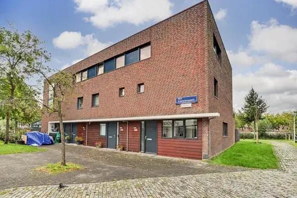 Hoekwoning te koop: Niek Engelschmanpark 56, Groente- en Fruitmarkt 'S-Gravenhage