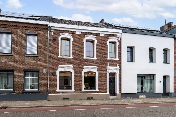 Tussenwoning te koop: Niersprinkstraat 71, Kerkrade-Centrum Kerkrade