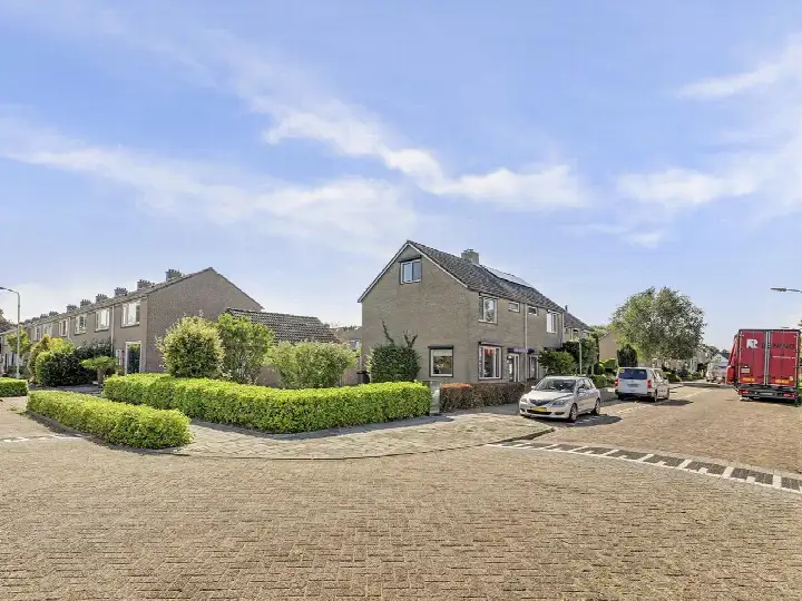 Twee-onder-één-kap te koop: Nieukerckestraat 24, Krabbendijke - Rozeboom Krabbendijke