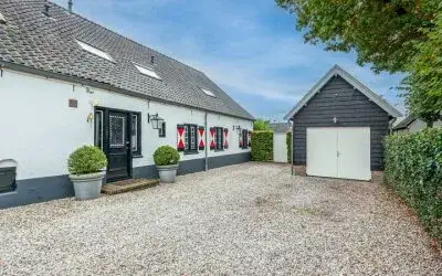 Vrijstaande woning te koop: Nieuw-Loosdrechtsedijk 175, Nieuw-Loosdrechtsedijk Loosdrecht