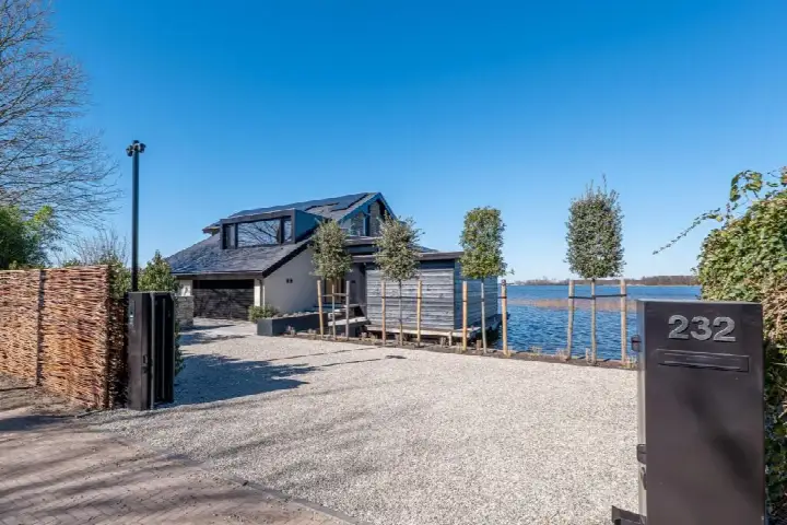 Vrijstaande woning te koop: Nieuw-Loosdrechtsedijk 232, Boomhoek Loosdrecht