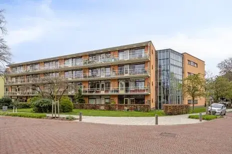 Appartement te koop: Nieuw-Schoonoord 263, Velp-Noord boven spoorlijn Velp (Ge)