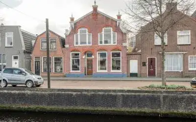 Semi-detached for sale: Nieuwburen 16, Centrum Heerenveen