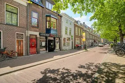 Apartment for sale: Nieuwe Langendijk 29, Centrum-Zuidoost Delft