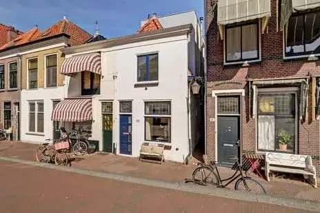 Tussenwoning te koop: Nieuwe Langendijk 98, Centrum-Oost Delft