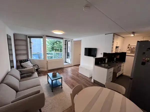 Apartment for rent: Nieuwe Looiersstraat 122A, Weteringbuurt Amsterdam