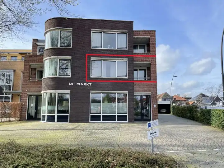 Appartement te koop: Nieuwe Markt 3C, Centrum Barneveld Barneveld