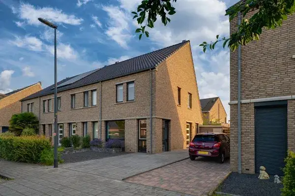 Corner house for sale: Nieuwe Meursweg 19, Verspreide huizen De Hogenend en Oud-Dijk Didam