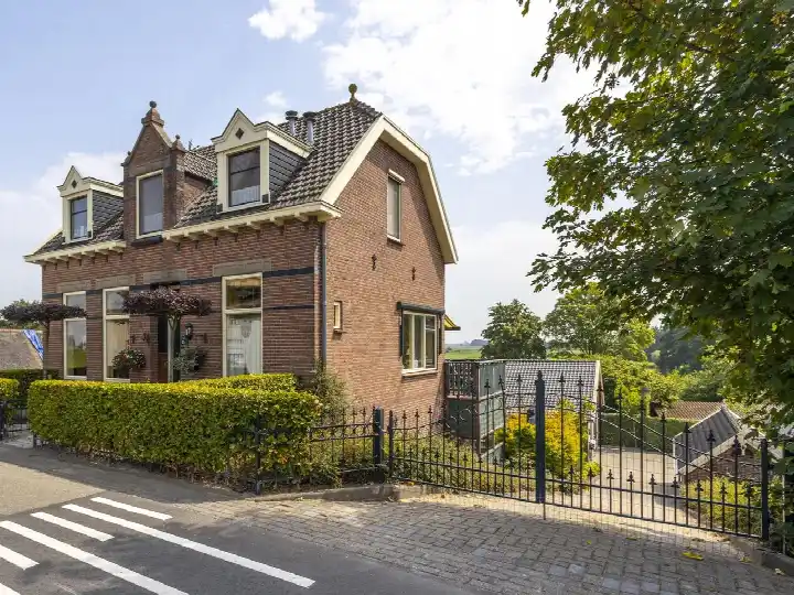 Detached house for sale: Nieuwe Veer 41, Dijkgebied-Streefkerk Streefkerk