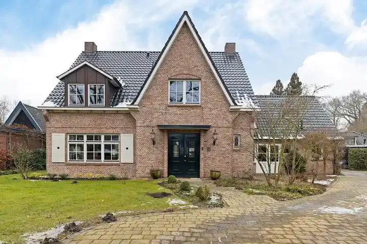 Vrijstaande woning te koop: Nieuwe Kampsteeg 2, Glimmen Dorp Glimmen