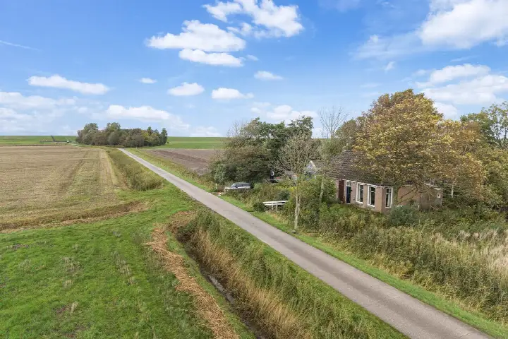 Twee-onder-één-kap te koop: Nieuwebildtzijl F 28, Verspreide huizen Hallum Hallum