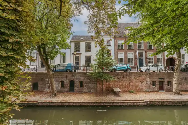 Appartement te koop: Nieuwegracht 67, Lange Nieuwstraat en omgeving Utrecht