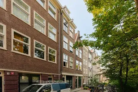 Studio for sale: Nieuwegrachtje 7-4, Uilenburg Amsterdam