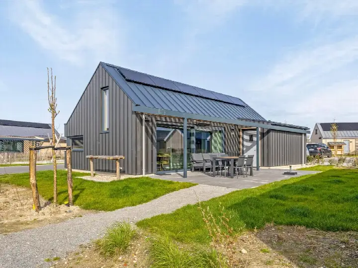Vrijstaande woning te koop: Nieuwesluisweg 1-415A, Verspreide huizen Breskens Breskens