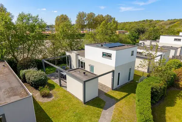 Detached house for sale: Nieuwesluisweg 1A1506, Verspreide huizen Breskens Breskens