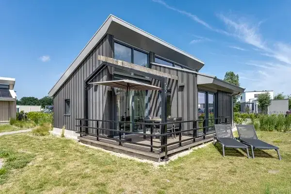 Detached house for sale: Nieuwesluisweg 1A729, Verspreide huizen Breskens Breskens