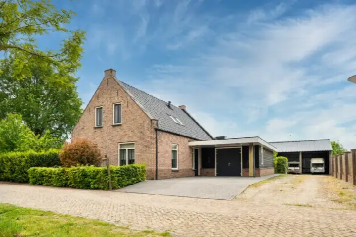 Detached house for sale: Nieuwevaart 58, Capelle / Nieuwe Vaart Sprang-Capelle