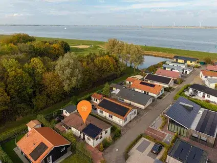 Vrijstaande woning te koop: Nieuwlandseweg 264, Sint-Annaland Sint-Annaland