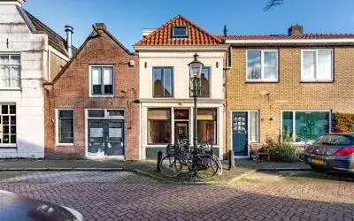 Terraced house for sale: Nieuwstraat 115, Weesp Centrum Weesp