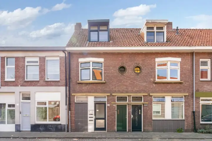 Apartment for sale: Nieuwstraat 132, Trouwlaan Tilburg