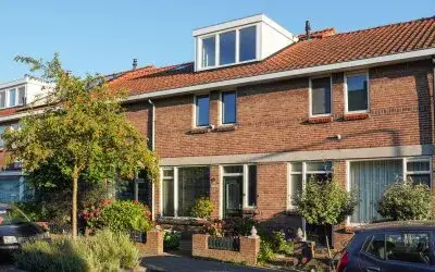 Tussenwoning te koop: Nieuwstraat 24, Nieuwe Sloot Alphen Aan Den Rijn