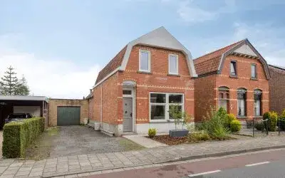 Vrijstaande woning te koop: Nieuwstraat 68, Kern Koewacht Koewacht