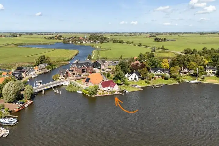 Vrijstaande woning te koop: Nijesyl 46, Nijezijl-Roodhem Ijlst