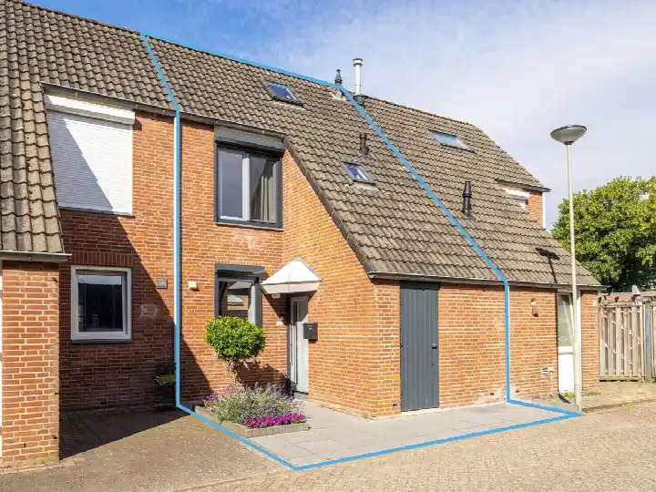 Terraced house for sale: Nijssenstraat 3, Oud-Geleen en Haesselderveld Geleen