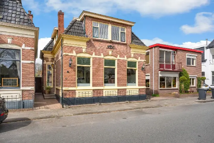 Vrijstaande woning te koop: Nijverheidsstraat 18, Wildervank Wildervank
