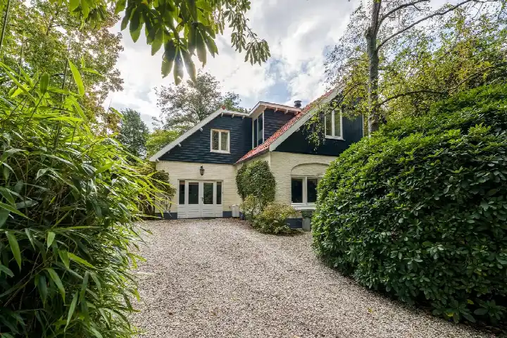 Vrijstaande woning te koop: Noolseweg 34, Zwarte Berg Laren